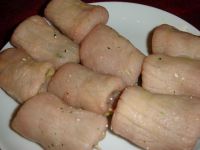 klicken Sie hier um das
Bild grösser anzuzeigen Blattspinat_in_Kalbsroellchen002.jpg