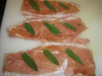 klicken Sie hier um das
Bild grösser anzuzeigen Saltimbocca_romana_001.jpg