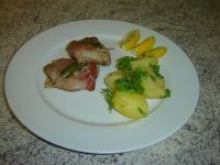 klicken Sie hier um das
Bild grösser anzuzeigen Saltimbocca_romana_010.jpg