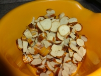 klicken Sie hier um das
Bild grösser anzuzeigen brezel_knoedel002.jpg