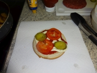 klicken Sie hier um das
Bild grösser anzuzeigen burger-spiegelei-bacon003.jpg