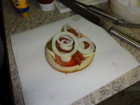 klicken Sie hier um das
Bild grösser anzuzeigen burger-spiegelei-bacon008.jpg