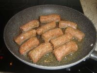 klicken Sie hier um das
Bild grösser anzuzeigen cevapcici002.jpg