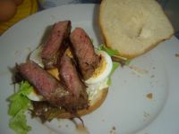 klicken Sie hier um das
Bild grösser anzuzeigen chivito002.jpg