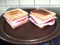 klicken Sie hier um das
Bild grösser anzuzeigen doppeldecker_toast004.jpg