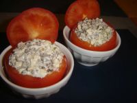 klicken Sie hier um das
Bild grösser anzuzeigen gefuellte_tomate_sauerrahm001.jpg