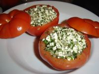 klicken Sie hier um das
Bild grösser anzuzeigen gefuellte_tomaten_schafskaese001.jpg