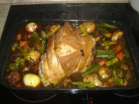 klicken Sie hier um das
Bild grösser anzuzeigen geschmorte_schweinshaxe012.jpg