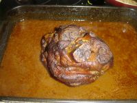klicken Sie hier um das
Bild grösser anzuzeigen geschmorte_schweinshaxe017.jpg