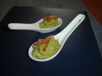 klicken Sie hier um das
Bild grösser anzuzeigen guacamole0003.jpg