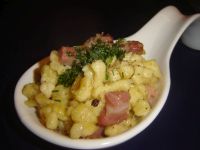 klicken Sie hier um das
Bild grösser anzuzeigen kaes_spaetzle002.jpg