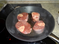 klicken Sie hier um das
Bild grösser anzuzeigen kalbsbeinscheibe-sous-vide002.jpg