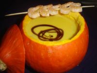 klicken Sie hier um das
Bild grösser anzuzeigen kuerbis_creme_suppe_scampies003.jpg