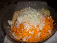 klicken Sie hier um das
Bild grösser anzuzeigen kuerbis_zuchini_roesti005.jpg