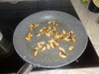 klicken Sie hier um das
Bild grösser anzuzeigen omelette02.jpg