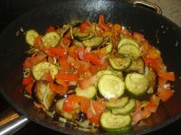 klicken Sie hier um das
Bild grösser anzuzeigen ratatouille003.jpg