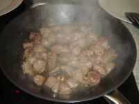 klicken Sie hier um das
Bild grösser anzuzeigen reh_gulasch002.jpg