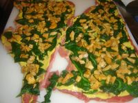 klicken Sie hier um das
Bild grösser anzuzeigen roulade_spinat_pfifferling002.jpg