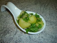 klicken Sie hier um das
Bild grösser anzuzeigen rucolla_kartoffeln001.jpg