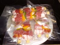 klicken Sie hier um das
Bild grösser anzuzeigen schaschlik_sous_vide003.jpg