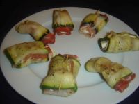 klicken Sie hier um das
Bild grösser anzuzeigen zuccini_roellchen003.jpg
